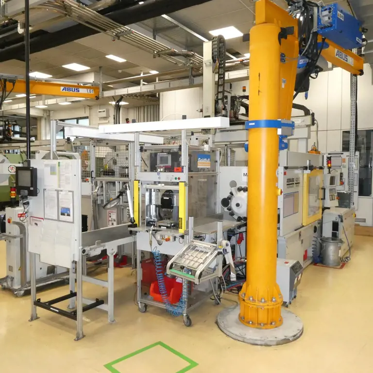 Spuitgietmachine voor kunststof (MA137) - Gunning onder voorbehoud ARBURG Allrounder 420C 1300-675