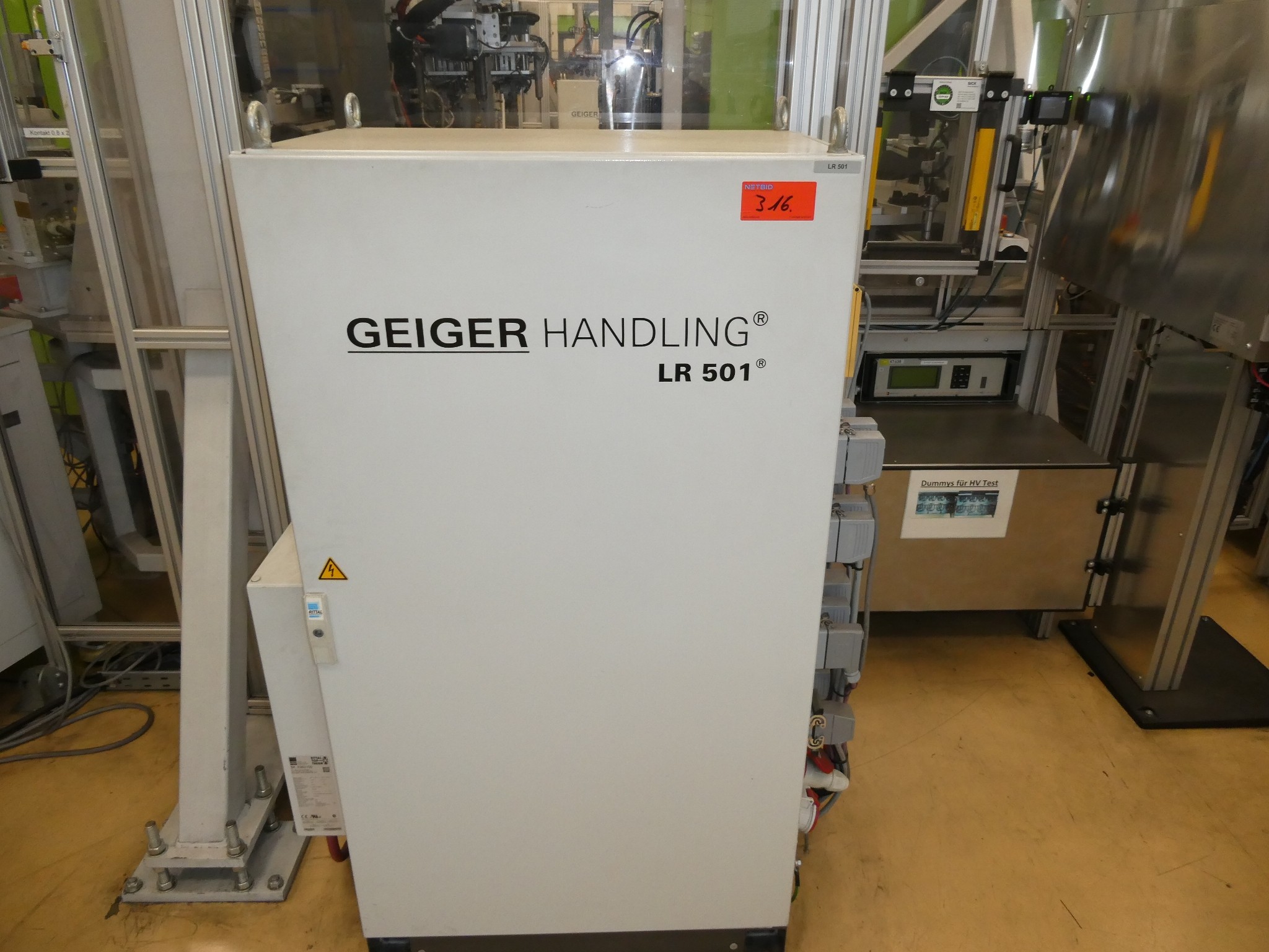 2 ventes aux enchères en ligne de machines-outils, poinçonneuses et périphériques-17