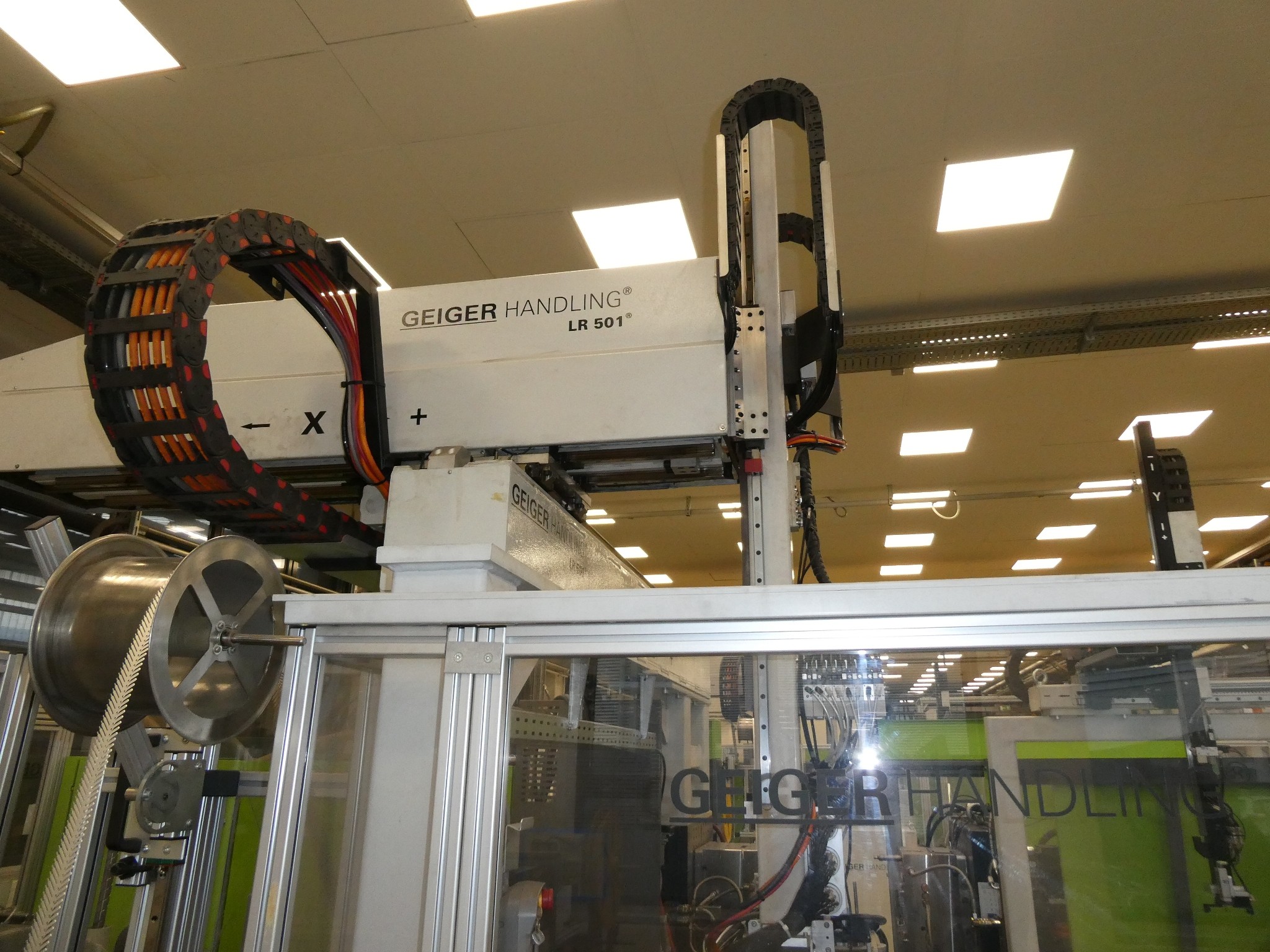 2 ventes aux enchères en ligne de machines-outils, poinçonneuses et périphériques-18