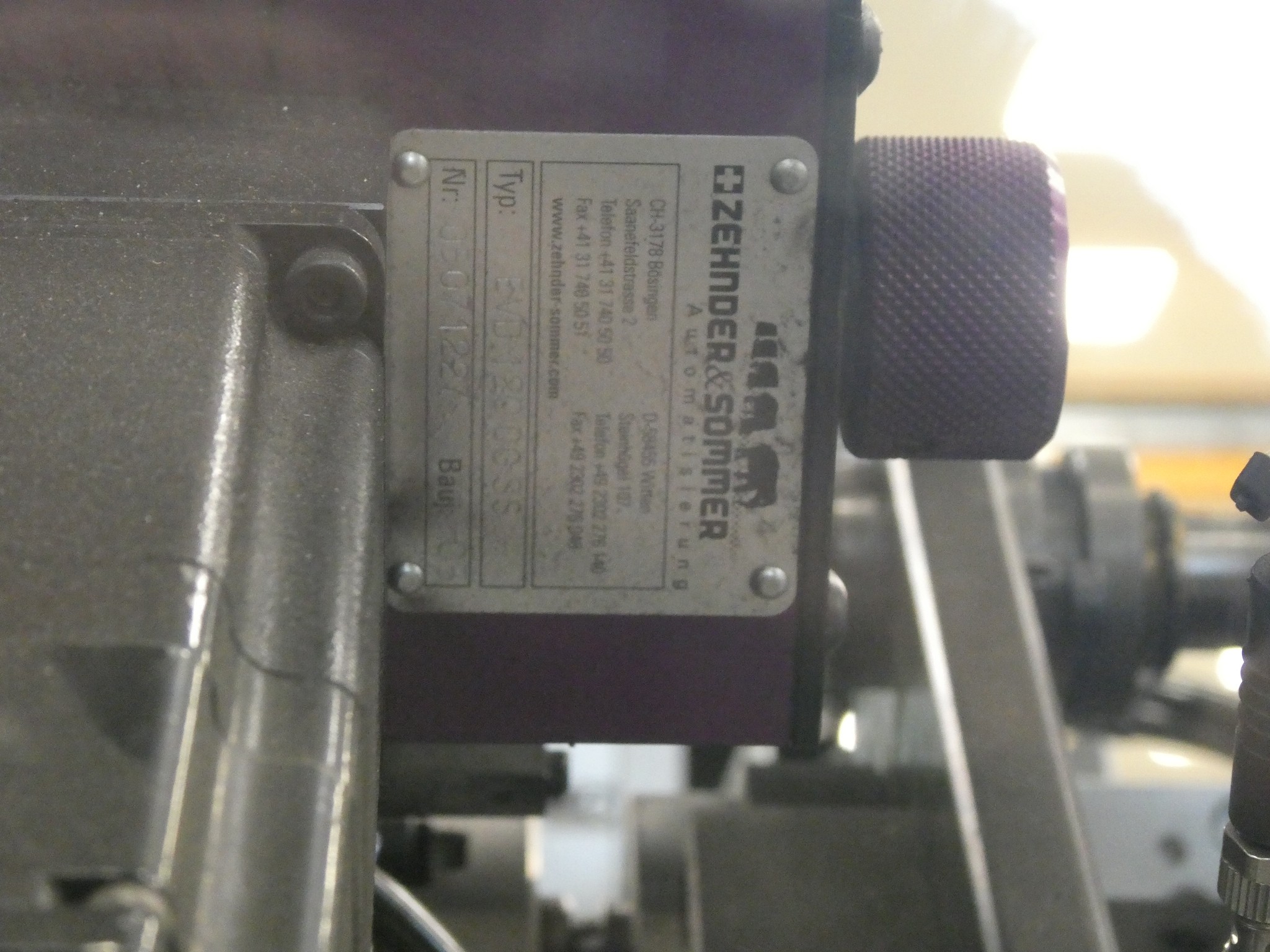 2 ventes aux enchères en ligne de machines-outils, poinçonneuses et périphériques-22