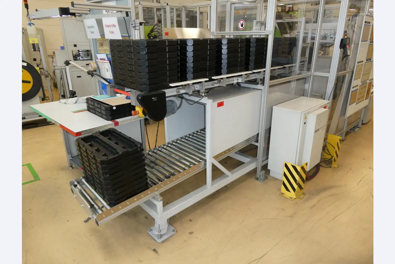 2 online veilingen van gereedschap, ponsmachines en randapparatuur-24