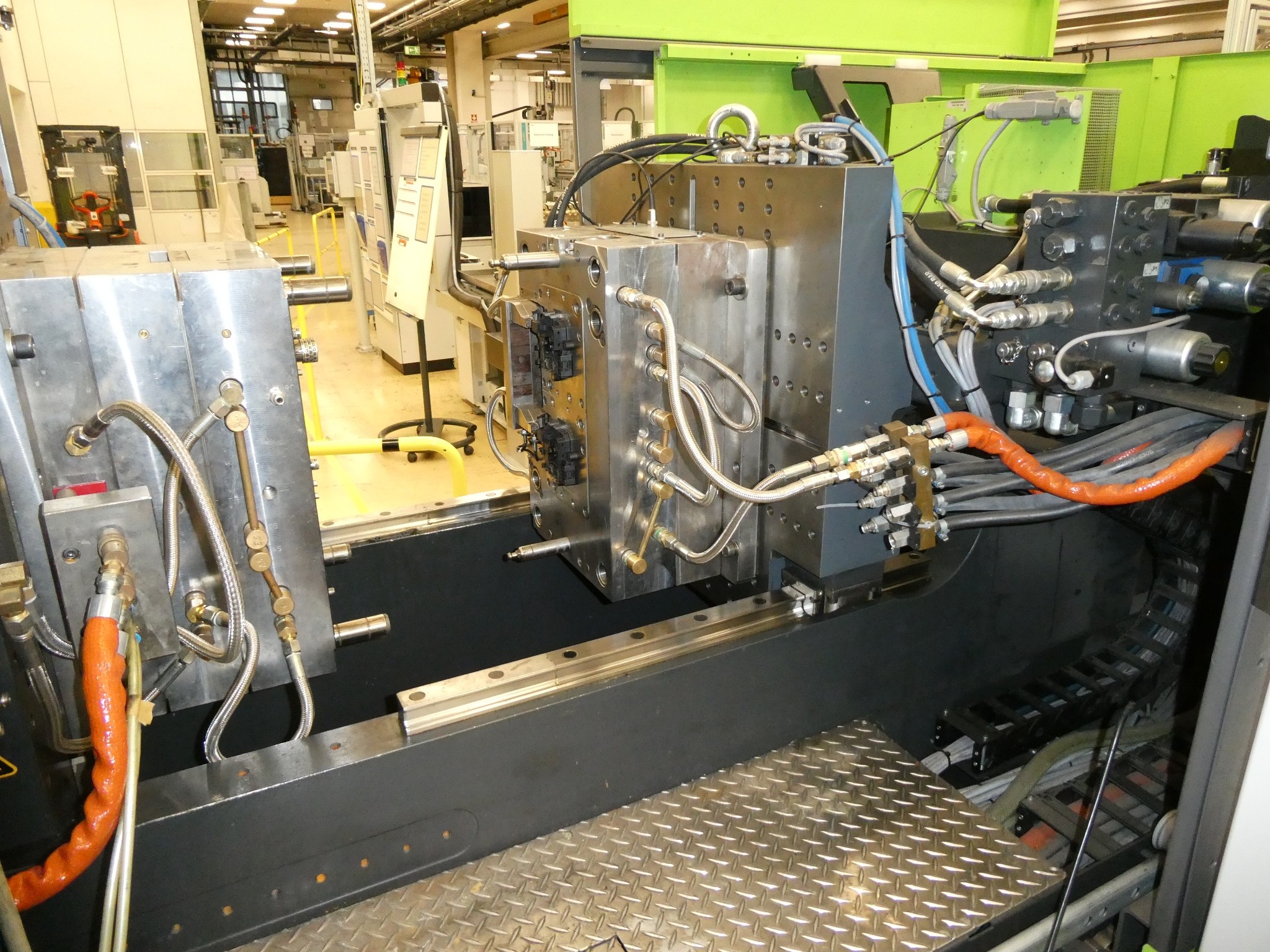 2 ventes aux enchères en ligne de machines-outils, poinçonneuses et périphériques-13