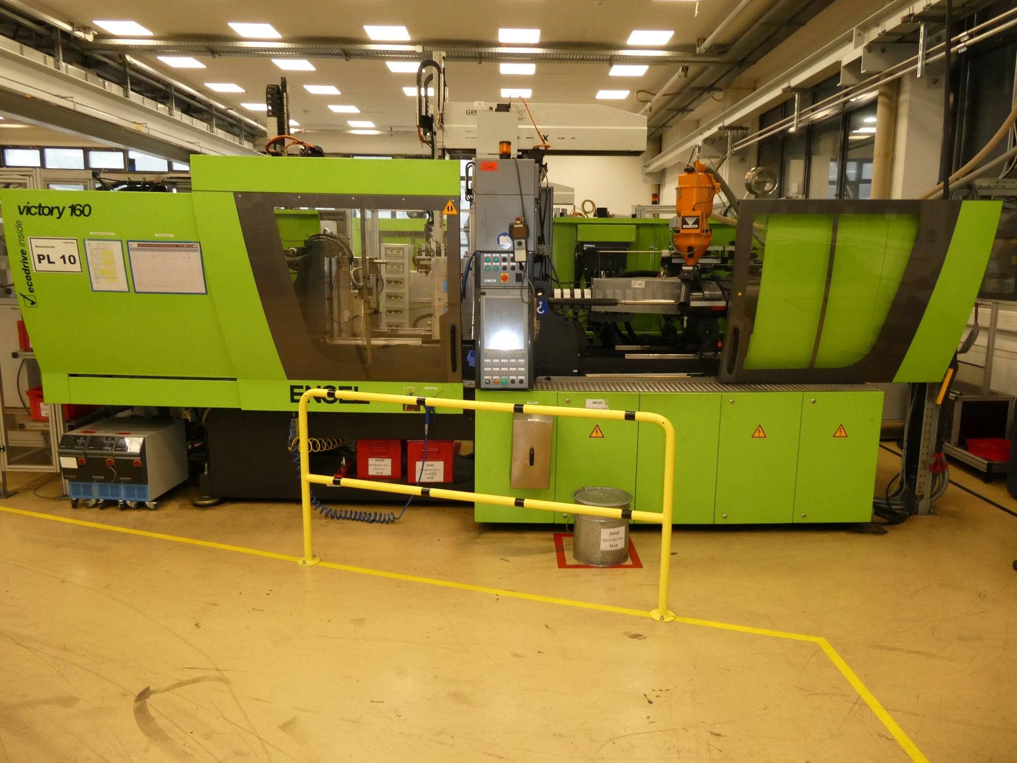 2 ventes aux enchères en ligne de machines-outils, poinçonneuses et périphériques-1