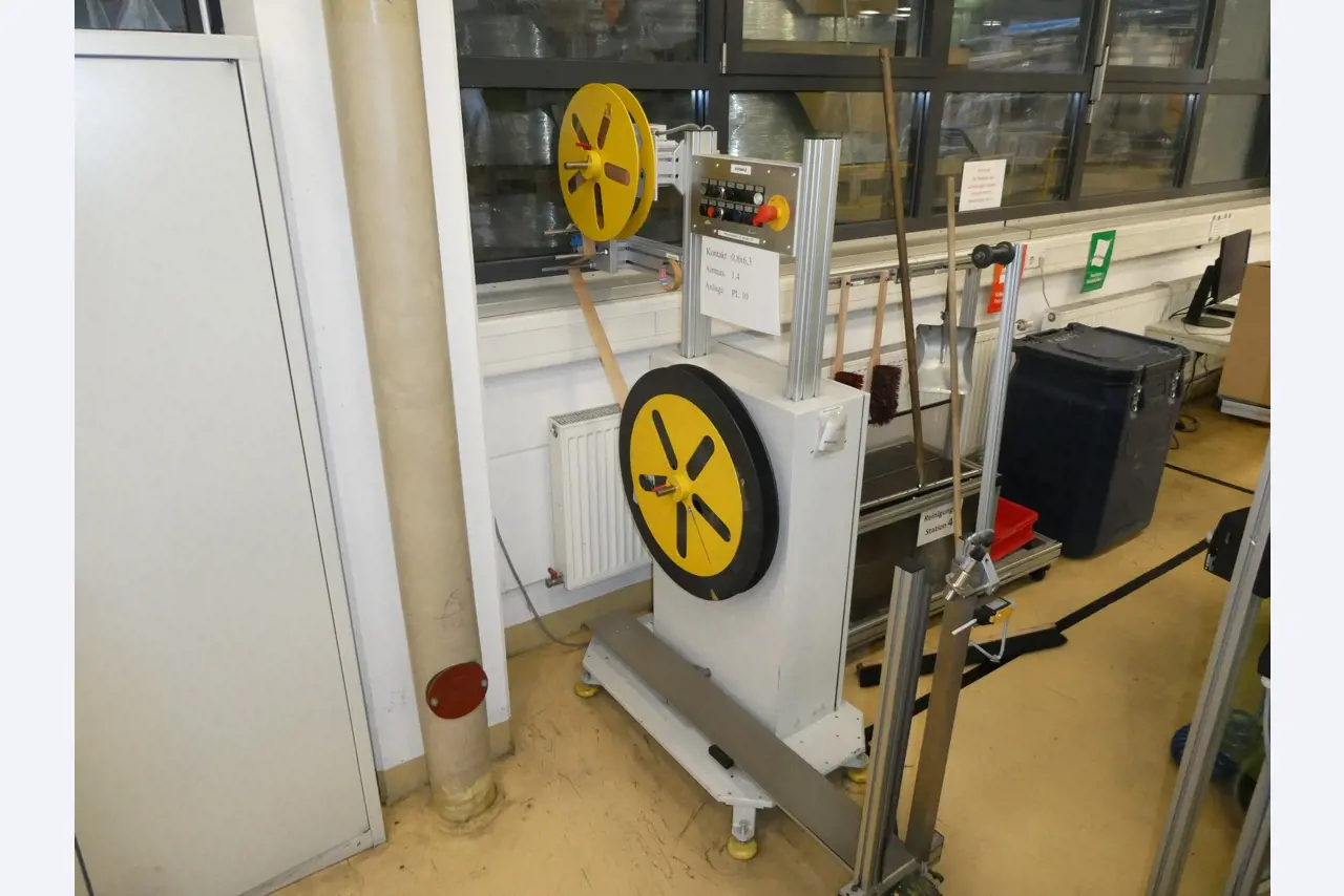 2 online veilingen van gereedschap, ponsmachines en randapparatuur-25