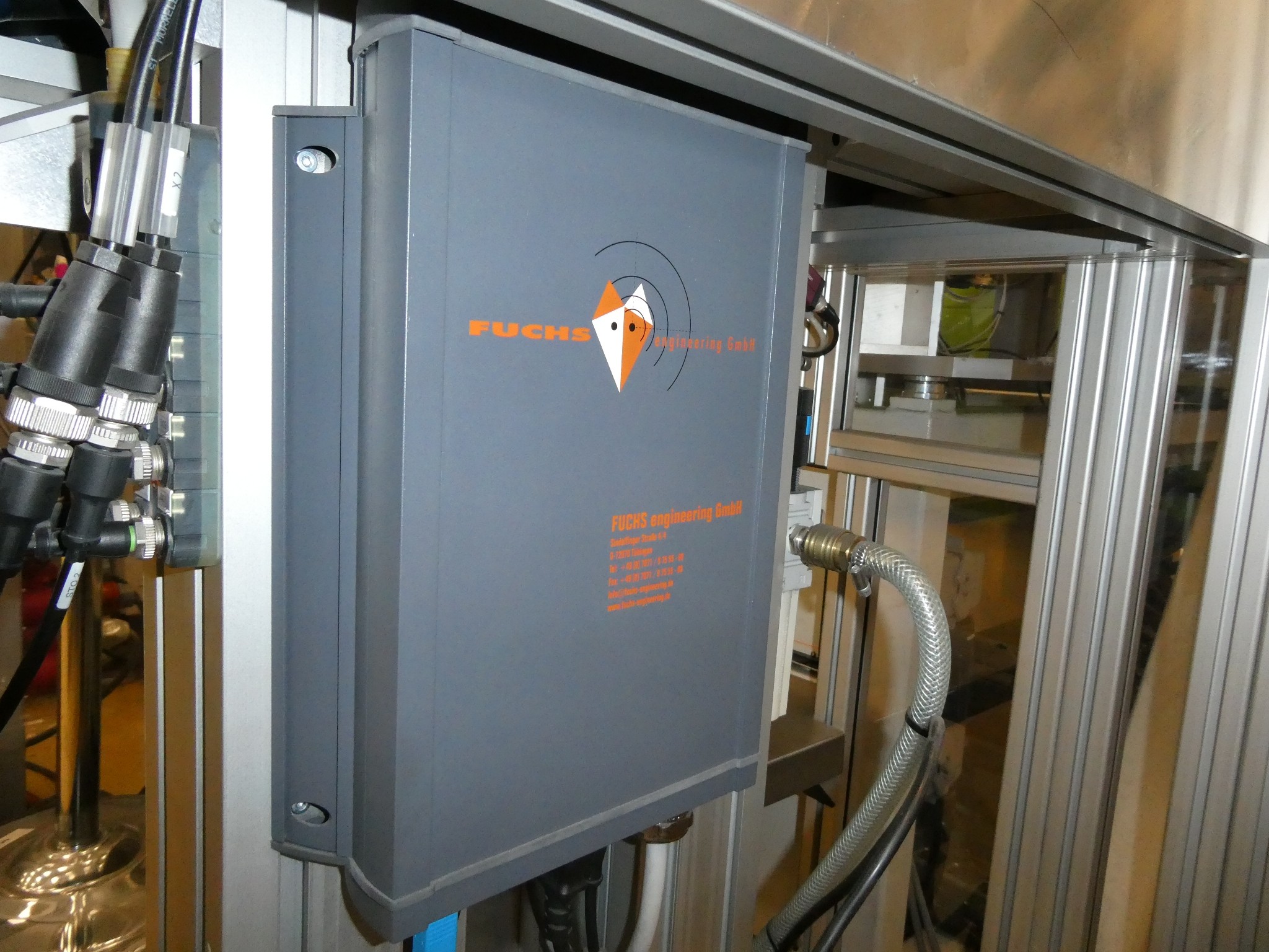 2 ventes aux enchères en ligne de machines-outils, poinçonneuses et périphériques-38