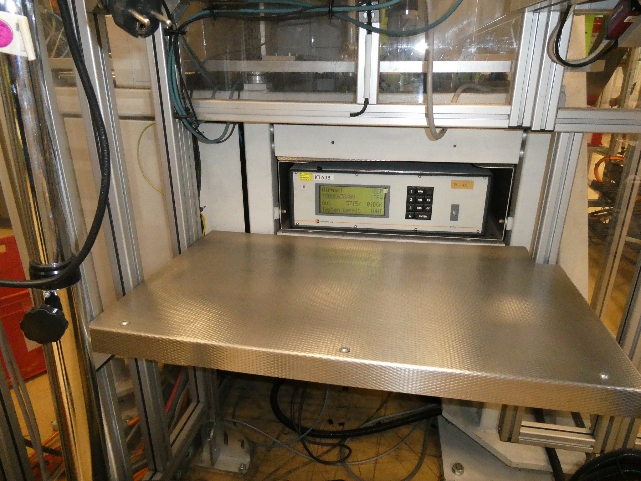 2 ventes aux enchères en ligne de machines-outils, poinçonneuses et périphériques-39