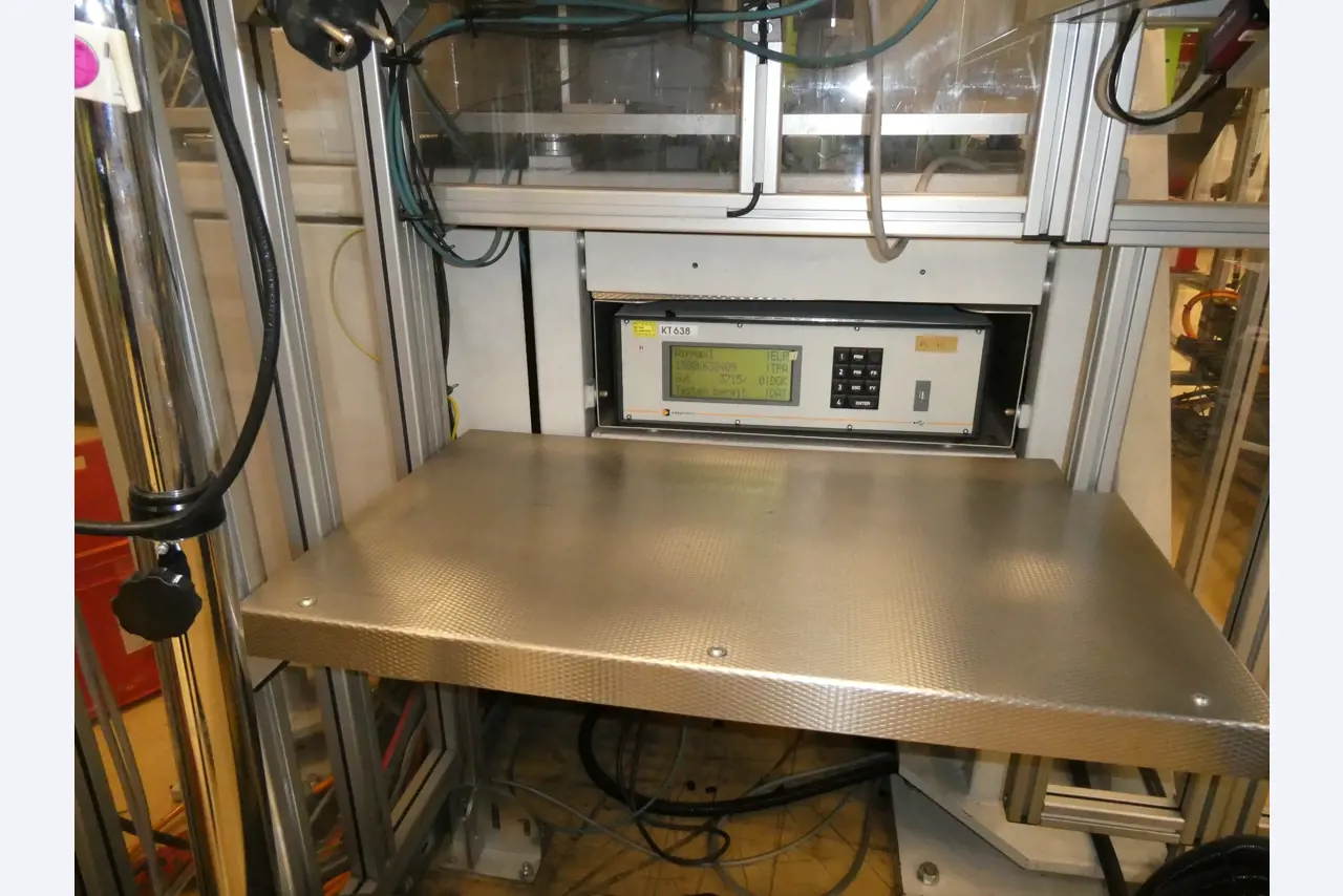2 online veilingen van gereedschap, ponsmachines en randapparatuur-39