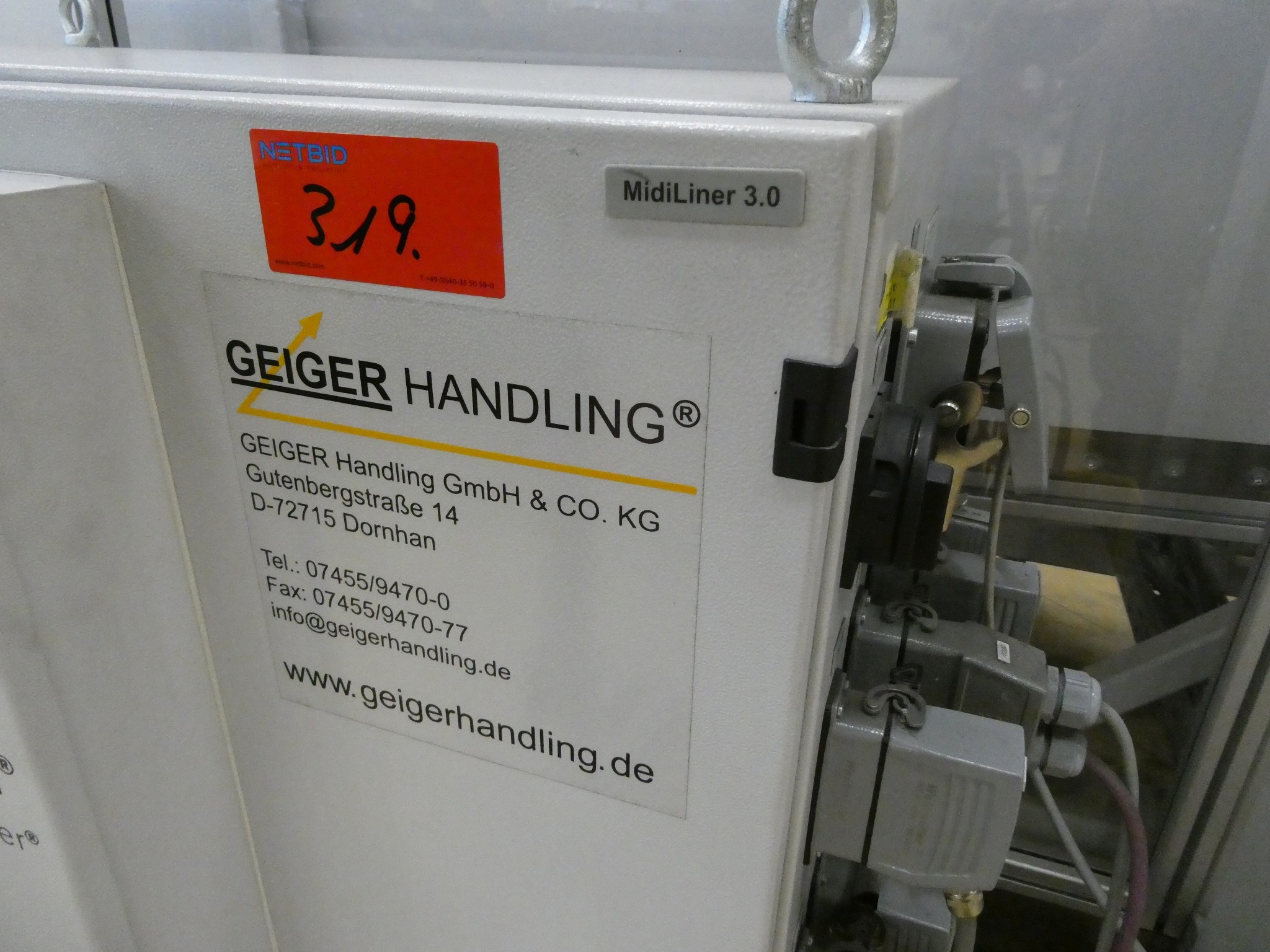 2 ventes aux enchères en ligne de machines-outils, poinçonneuses et périphériques-47