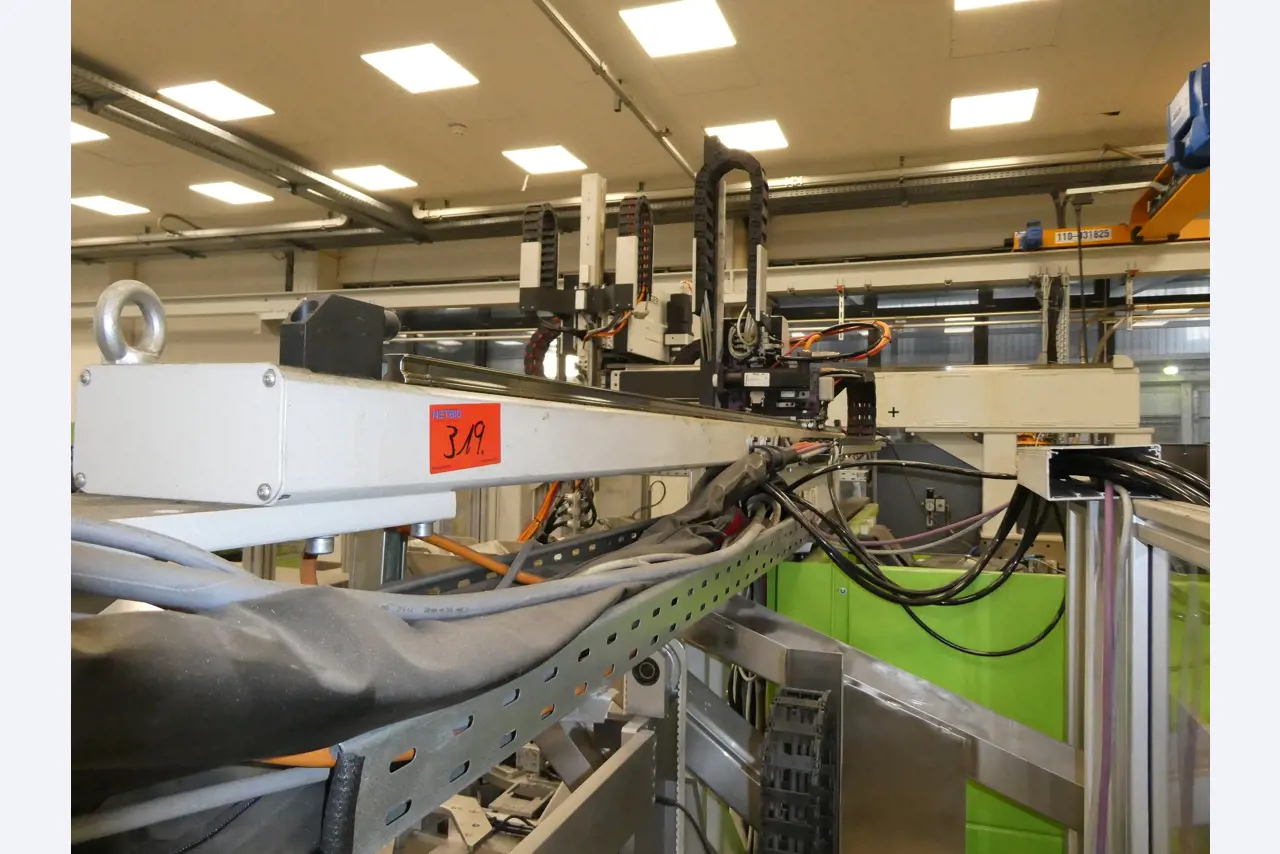 2 online veilingen van gereedschap, ponsmachines en randapparatuur-48