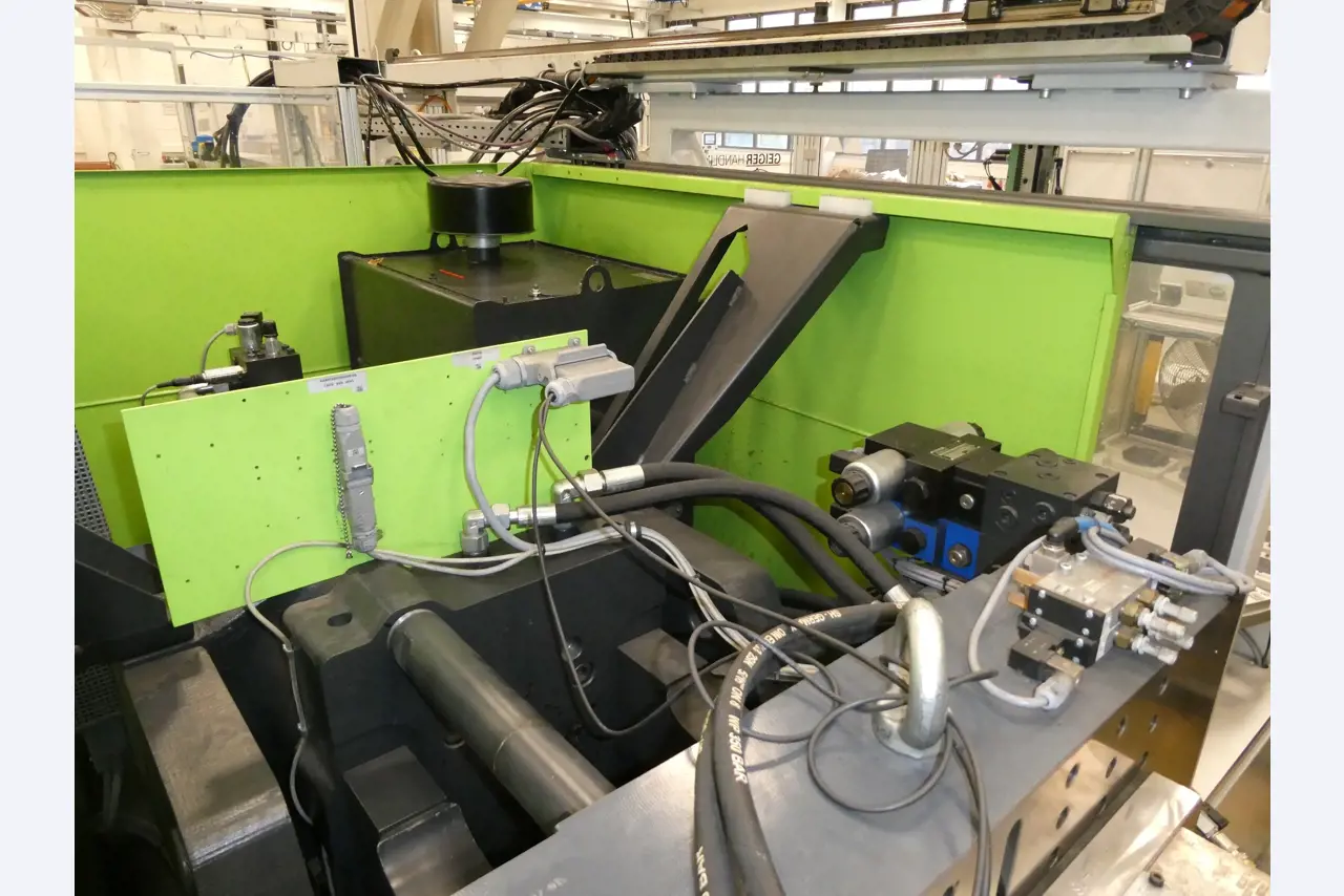 2 online veilingen van gereedschap, ponsmachines en randapparatuur-4