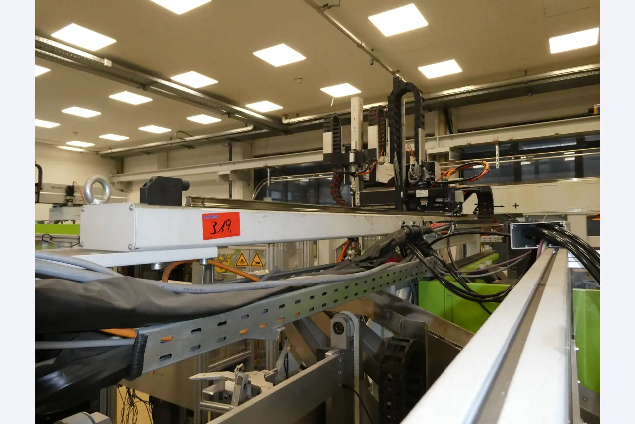 2 online veilingen van gereedschap, ponsmachines en randapparatuur-53