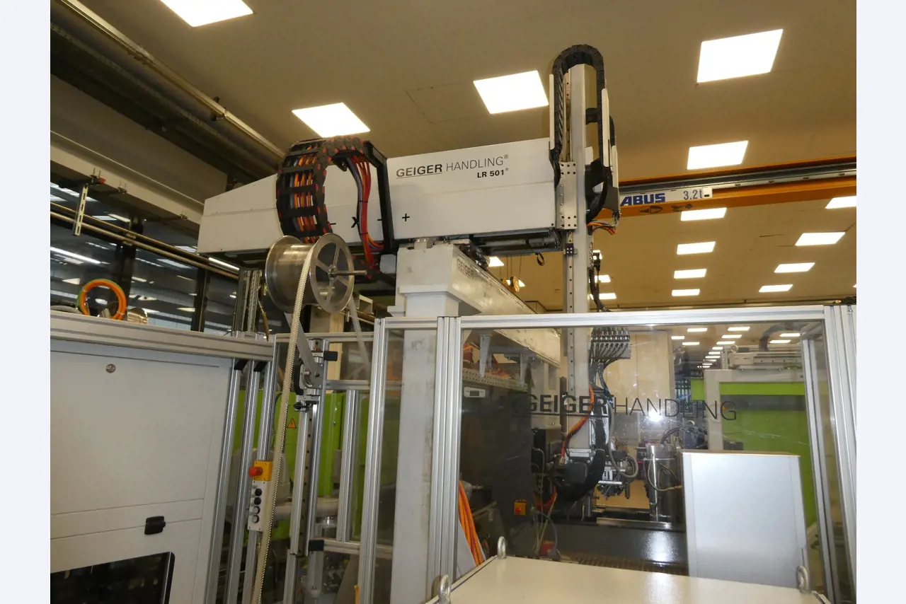 2 online veilingen van gereedschap, ponsmachines en randapparatuur-59
