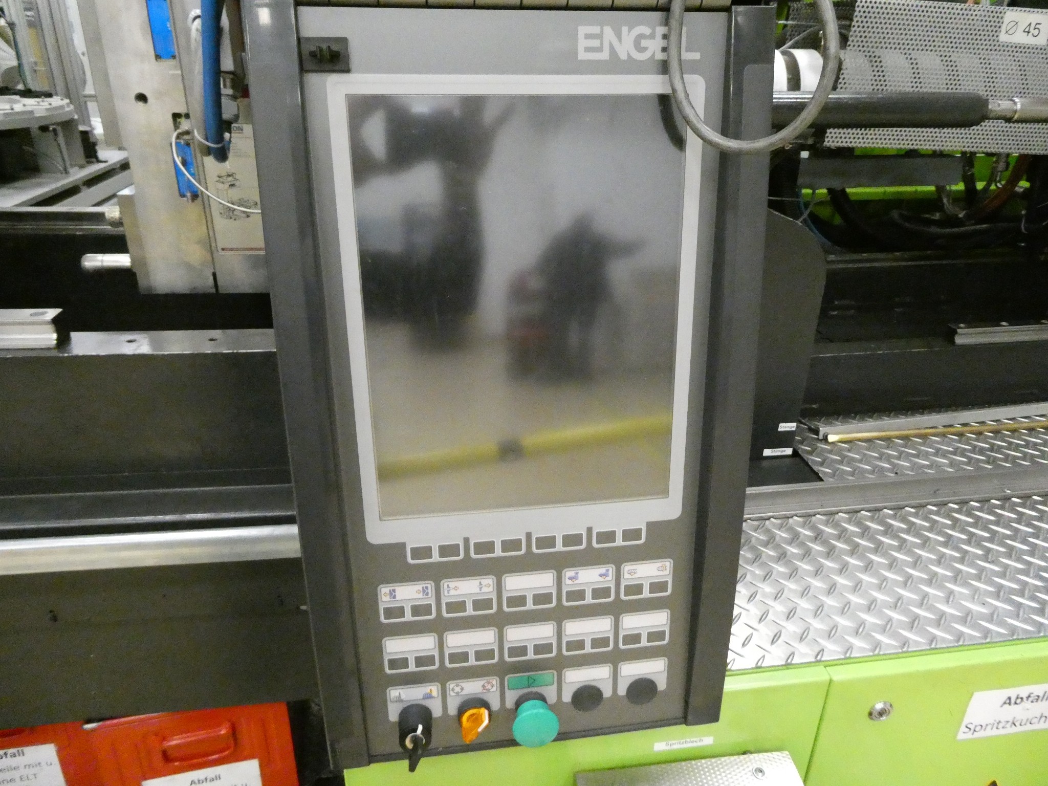 2 ventes aux enchères en ligne de machines-outils, poinçonneuses et périphériques-7