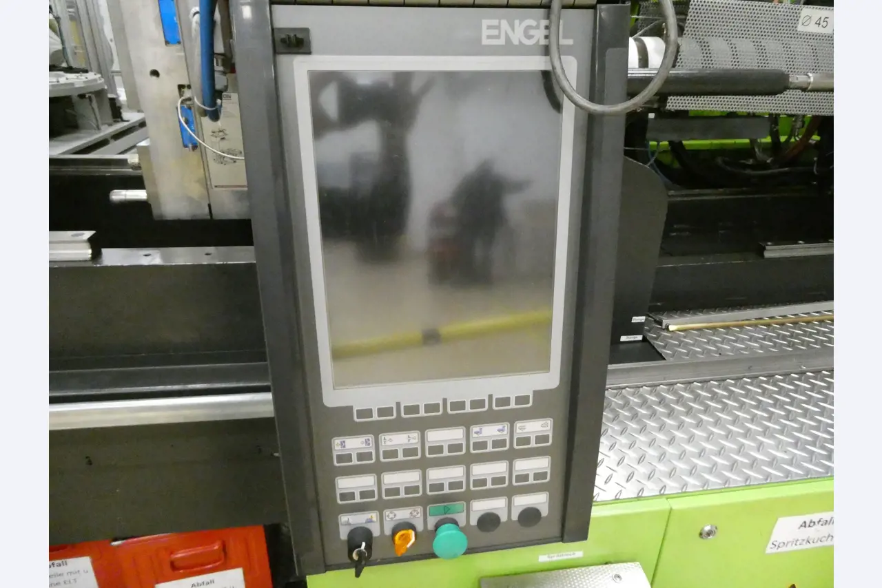 2 online veilingen van gereedschap, ponsmachines en randapparatuur-7