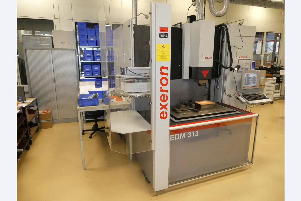2 online veilingen van gereedschap, ponsmachines en randapparatuur-1