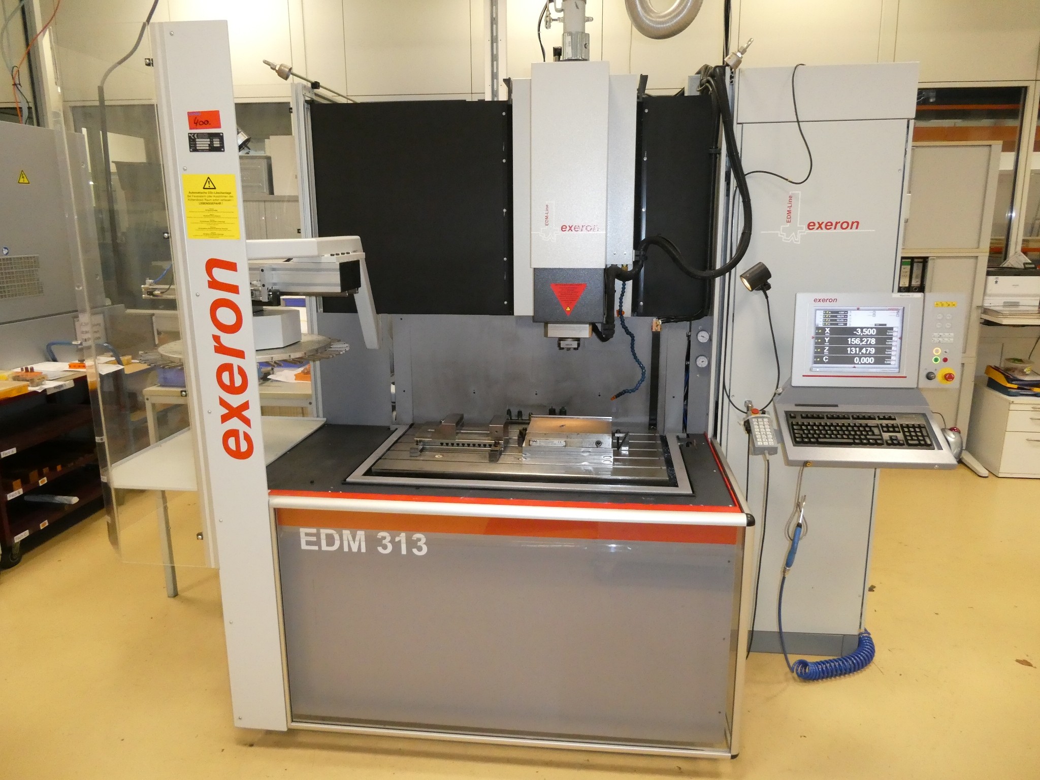 2 ventes aux enchères en ligne de machines-outils, poinçonneuses et périphériques-2