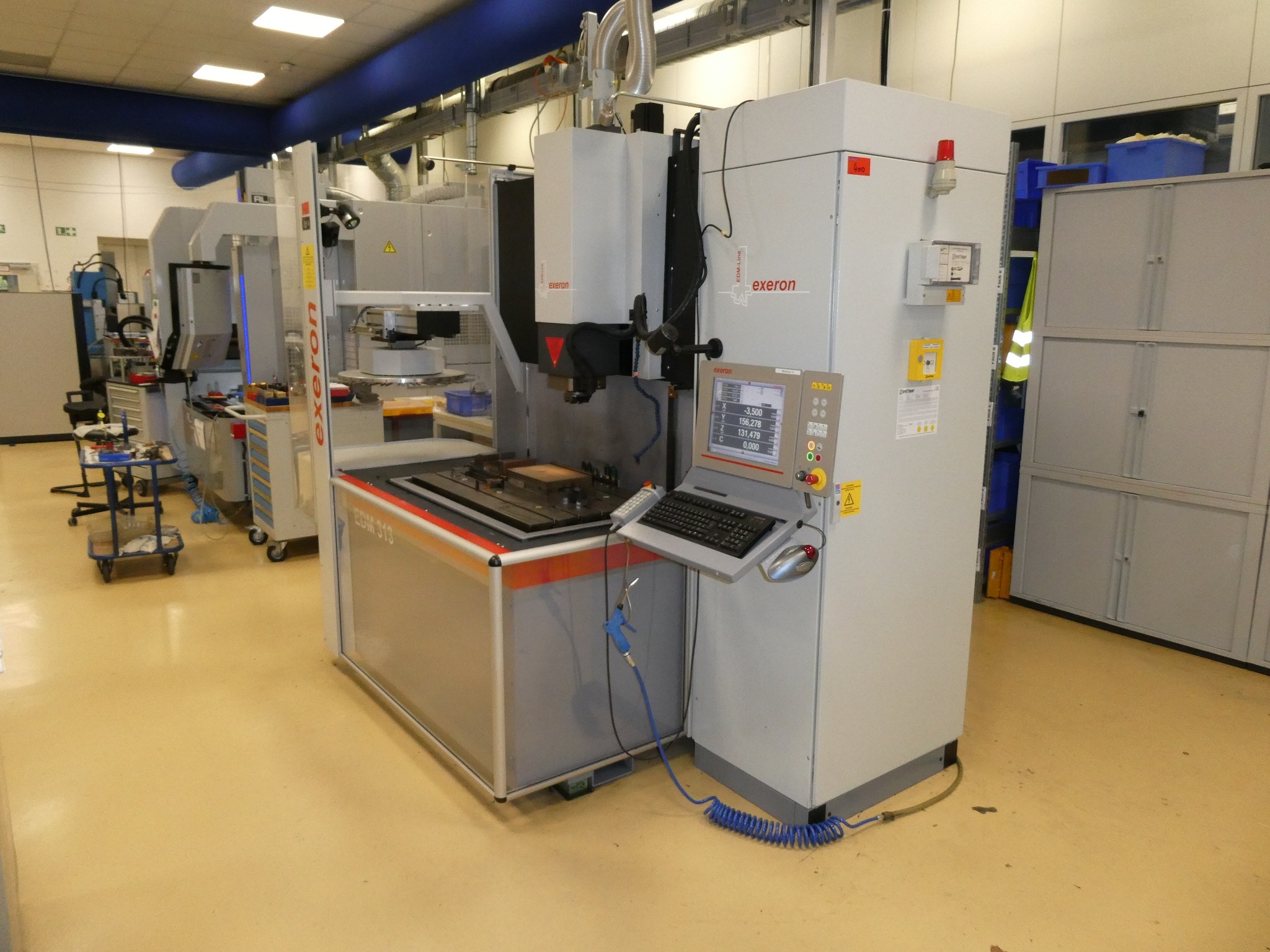 2 ventes aux enchères en ligne de machines-outils, poinçonneuses et périphériques-3