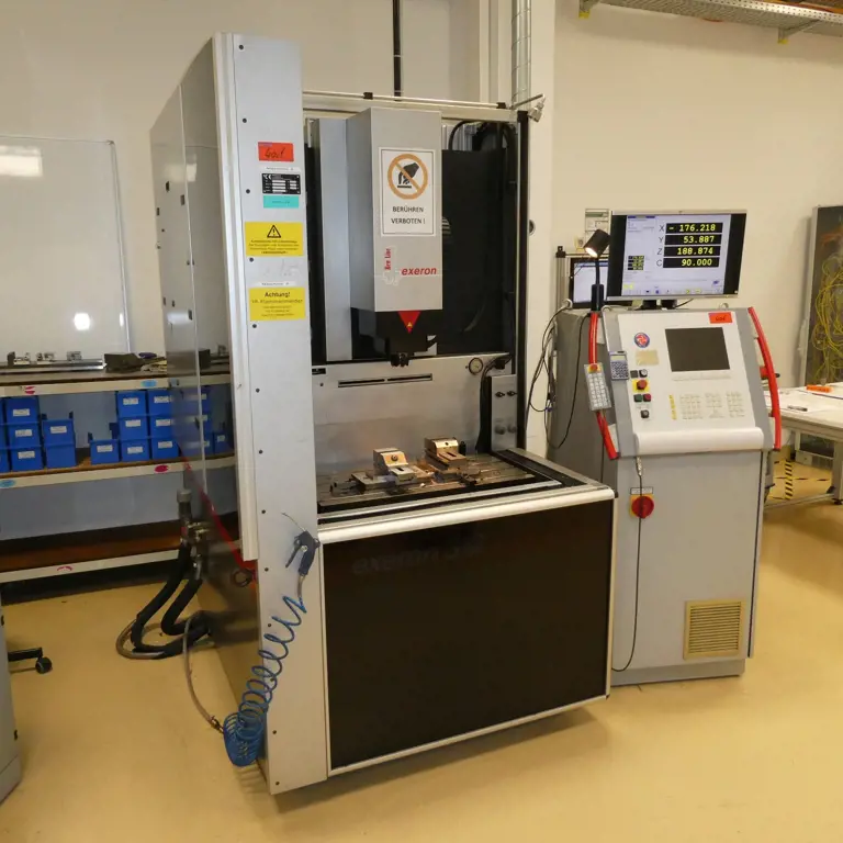 CNC zinkvonkmachine - Toeslag onder voorbehoud EXERON Exeron 312