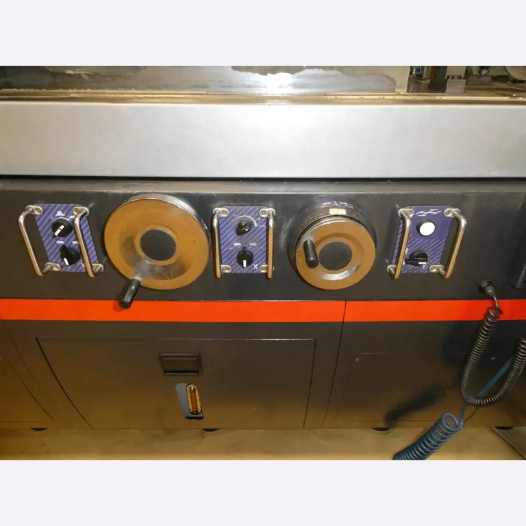 2 online veilingen van gereedschap, ponsmachines en randapparatuur-10