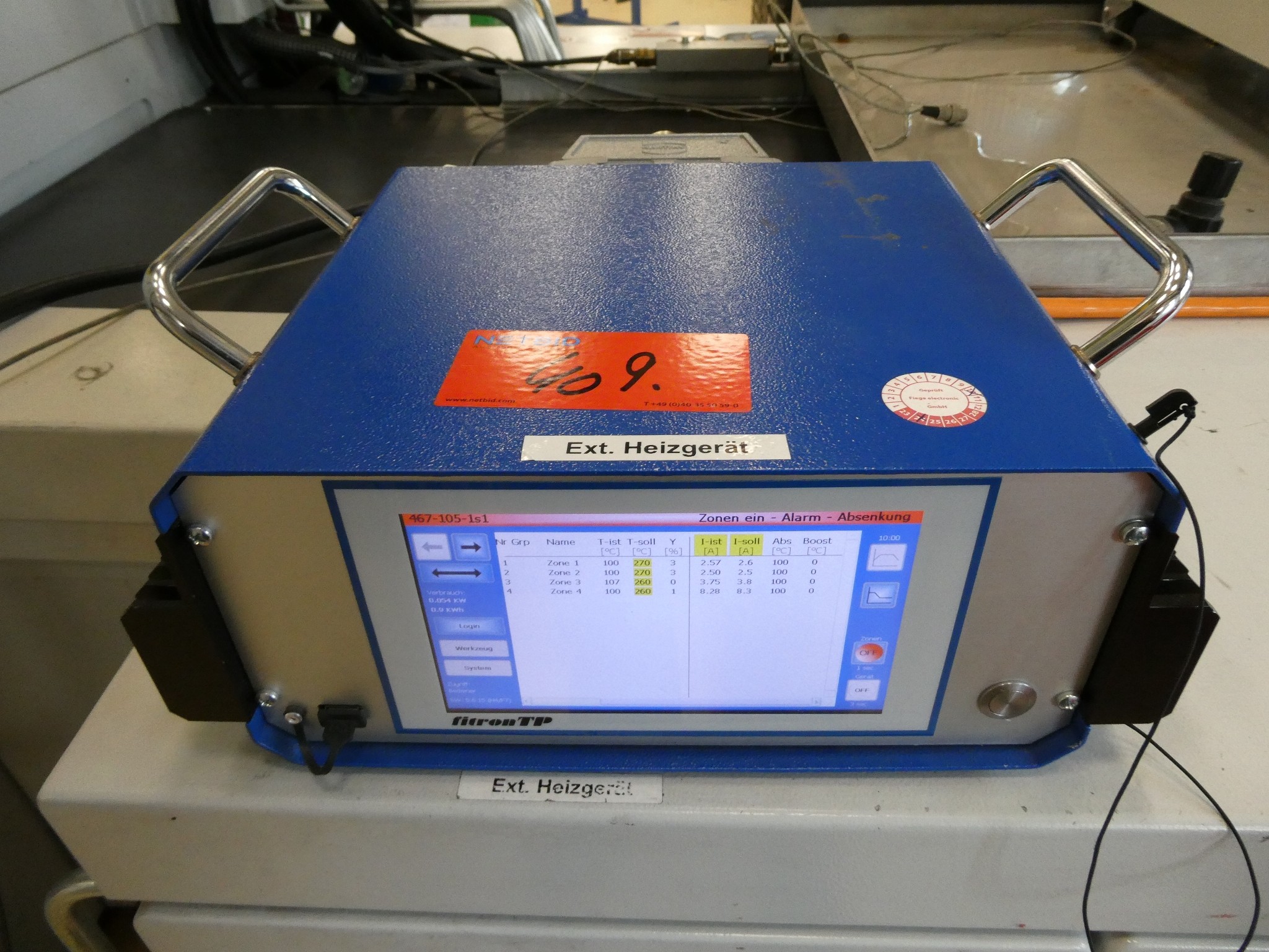 2 aukcje internetowe narzędzi, wykrawarek i urządzeń peryferyjnych-17