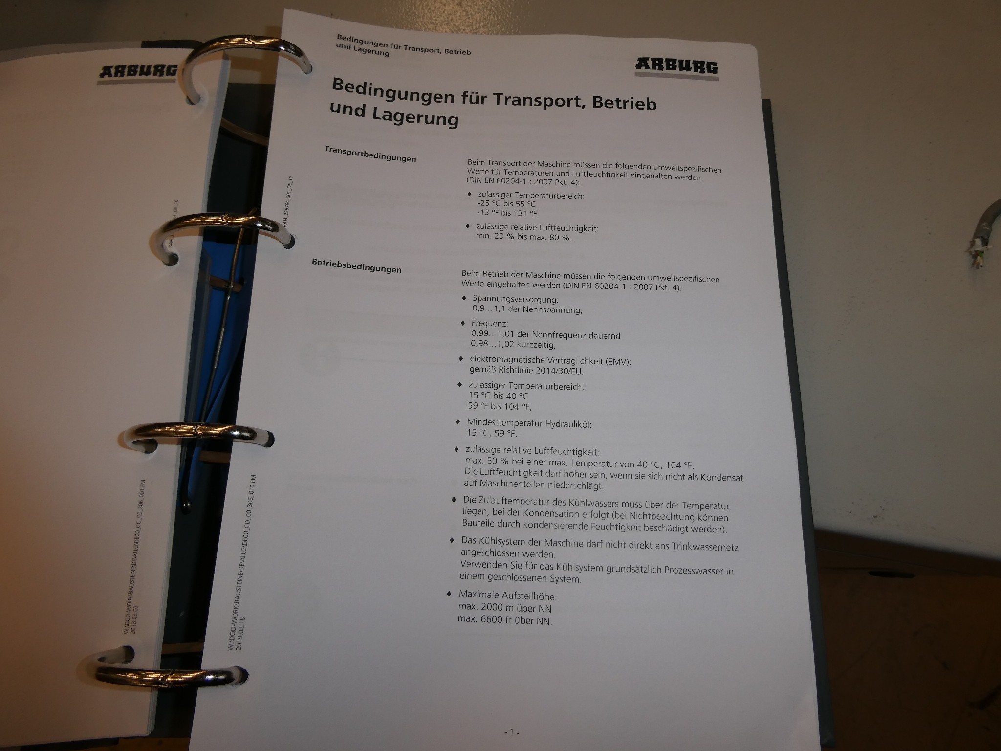 2 aukcje internetowe narzędzi, wykrawarek i urządzeń peryferyjnych-23