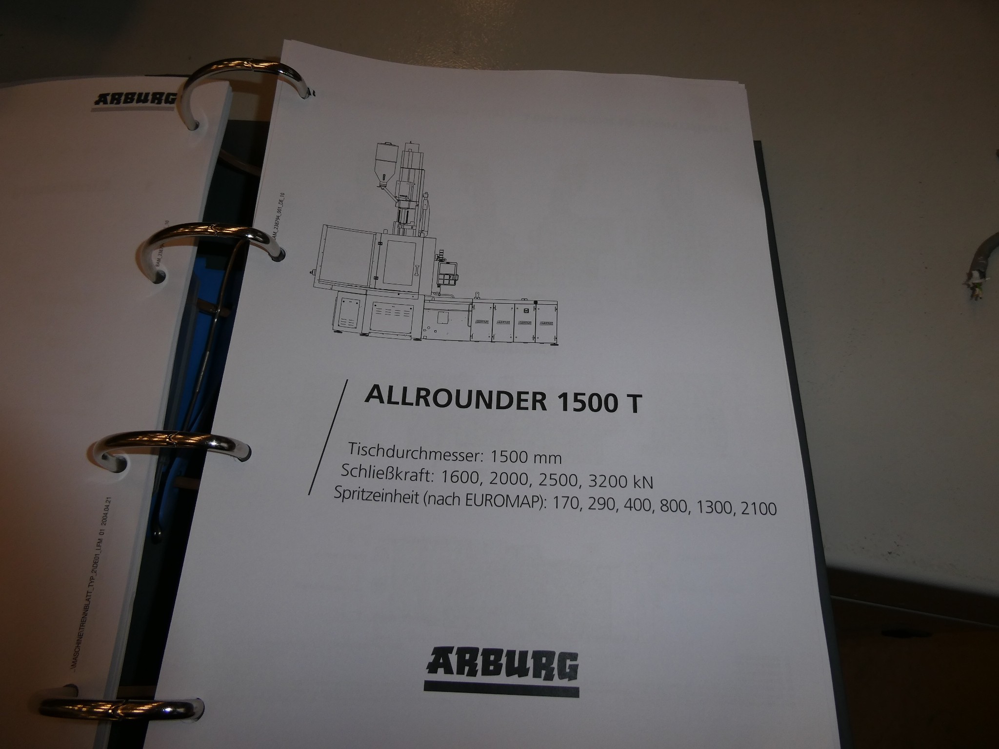 2 aukcje internetowe narzędzi, wykrawarek i urządzeń peryferyjnych-25