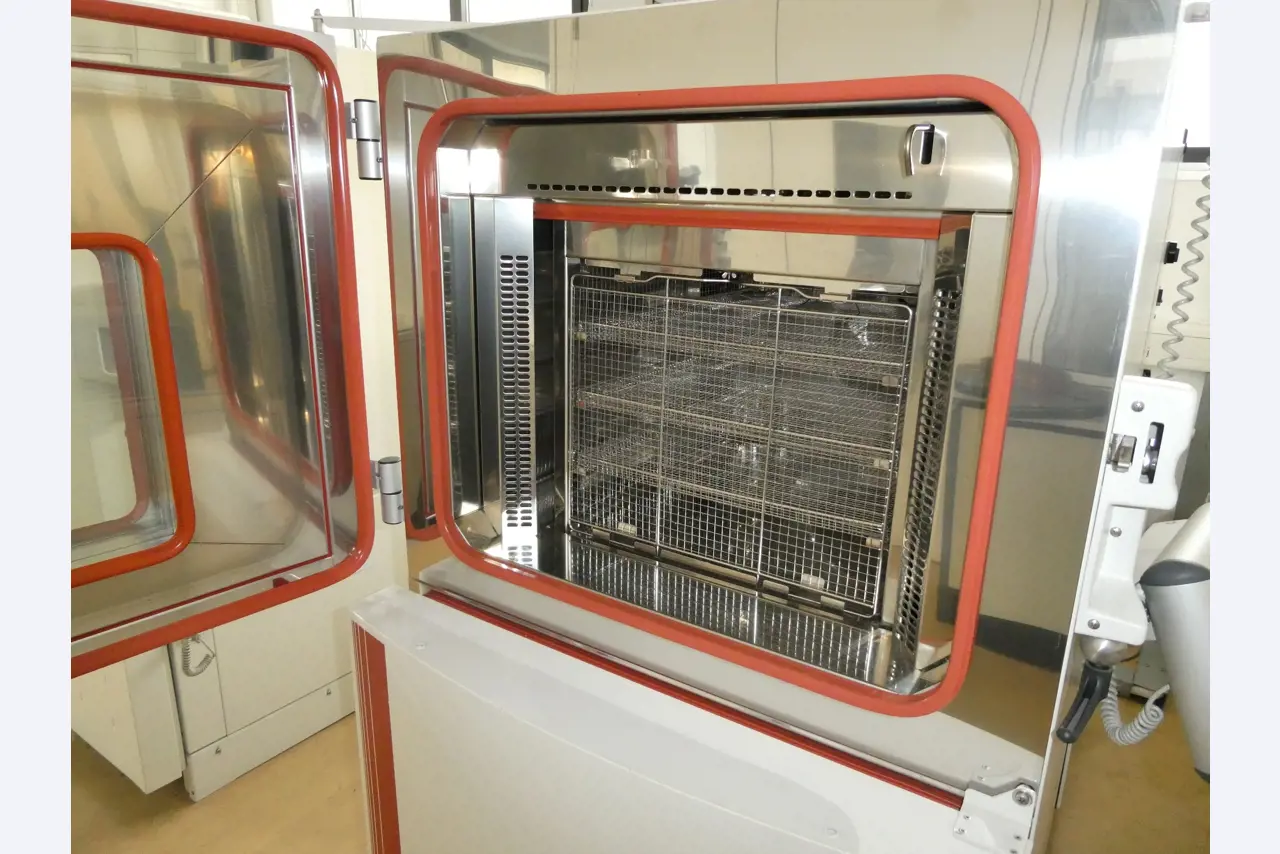 2 online veilingen van gereedschap, ponsmachines en randapparatuur-11