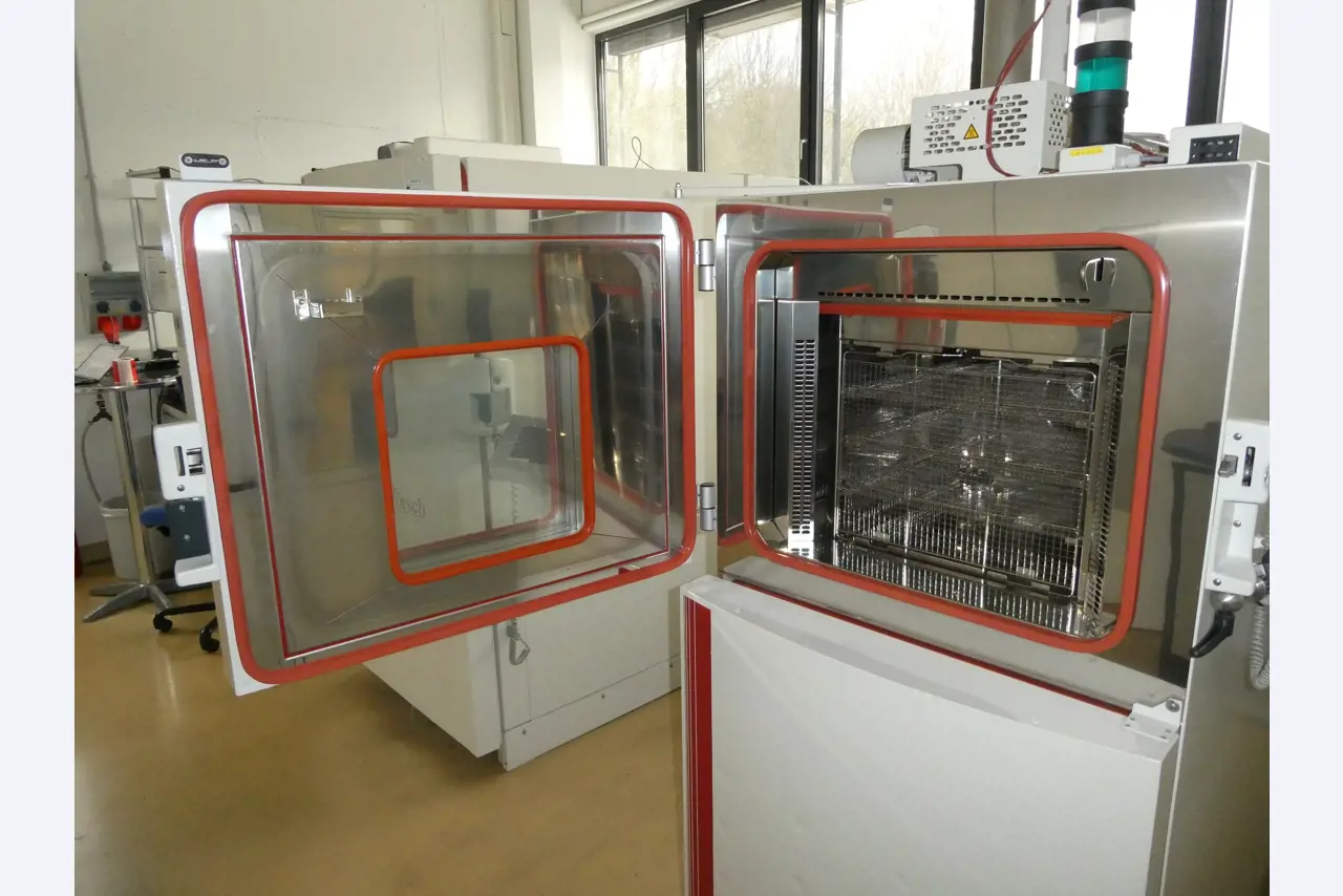 2 online veilingen van gereedschap, ponsmachines en randapparatuur-12