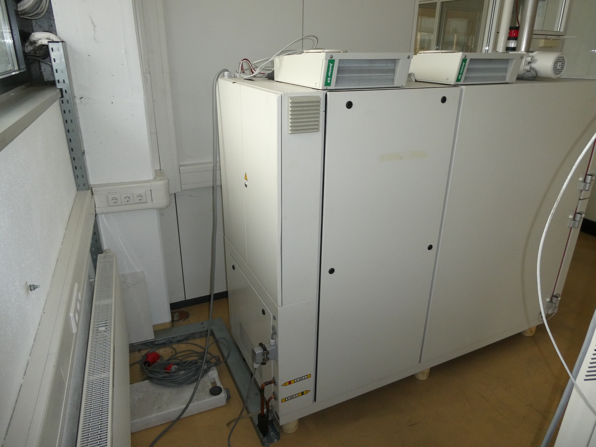 2 ventes aux enchères en ligne de machines-outils, poinçonneuses et périphériques-5