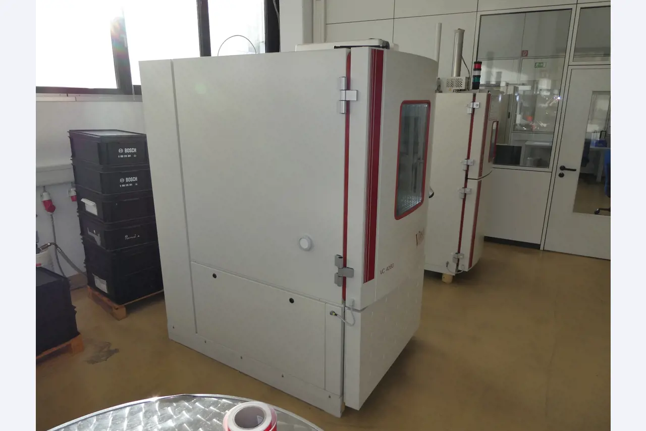 2 online veilingen van gereedschap, ponsmachines en randapparatuur-3