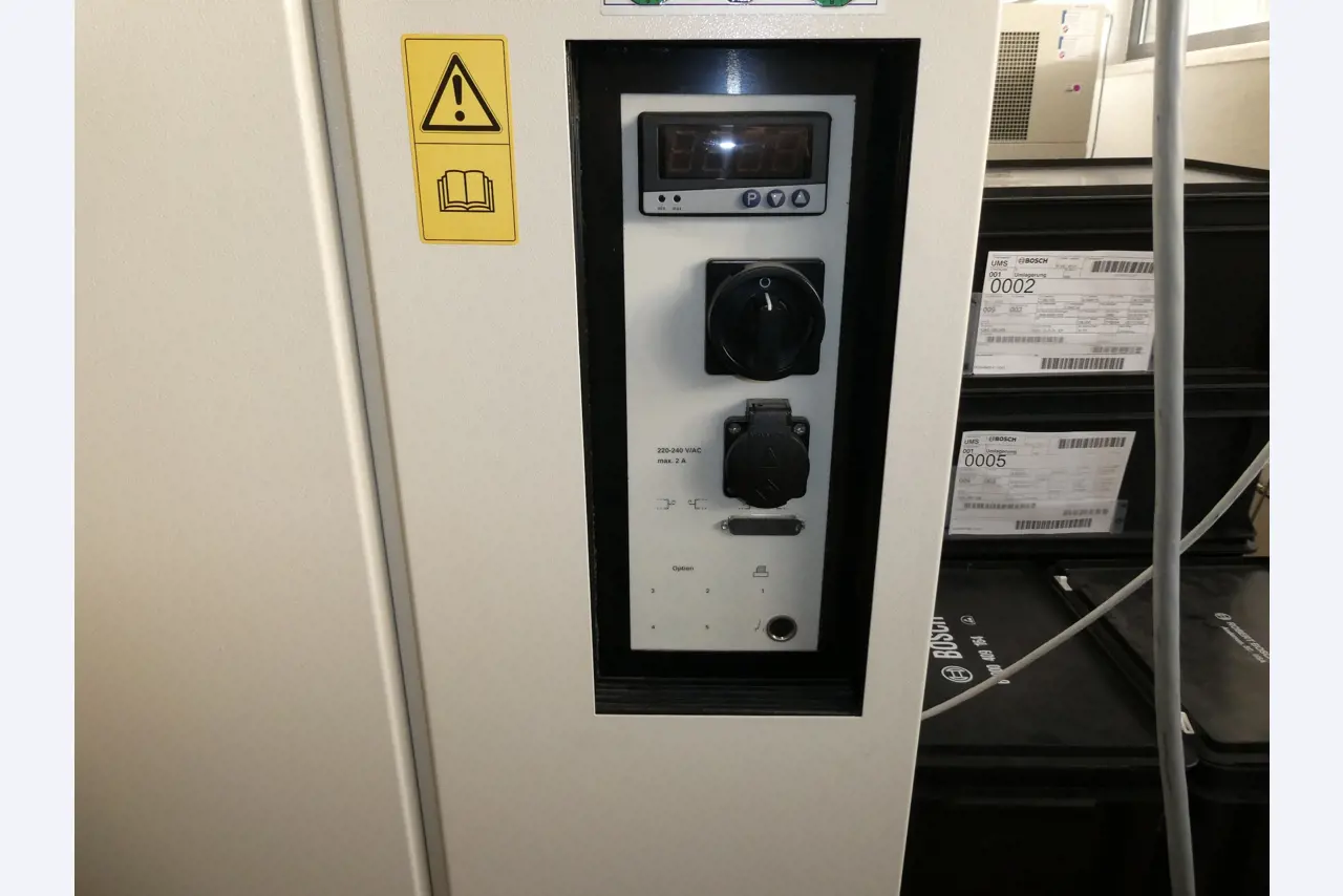 2 online veilingen van gereedschap, ponsmachines en randapparatuur-5