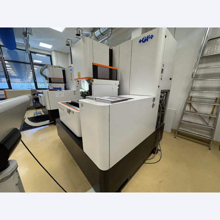 2 Online auctions of tools, punching machines and peripherals-5