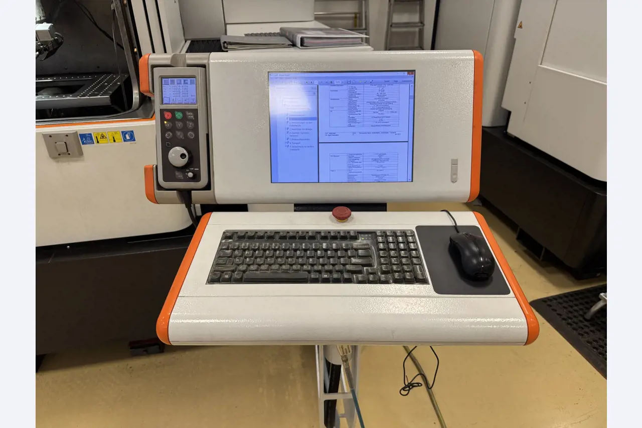 2 Online auctions of tools, punching machines and peripherals-6