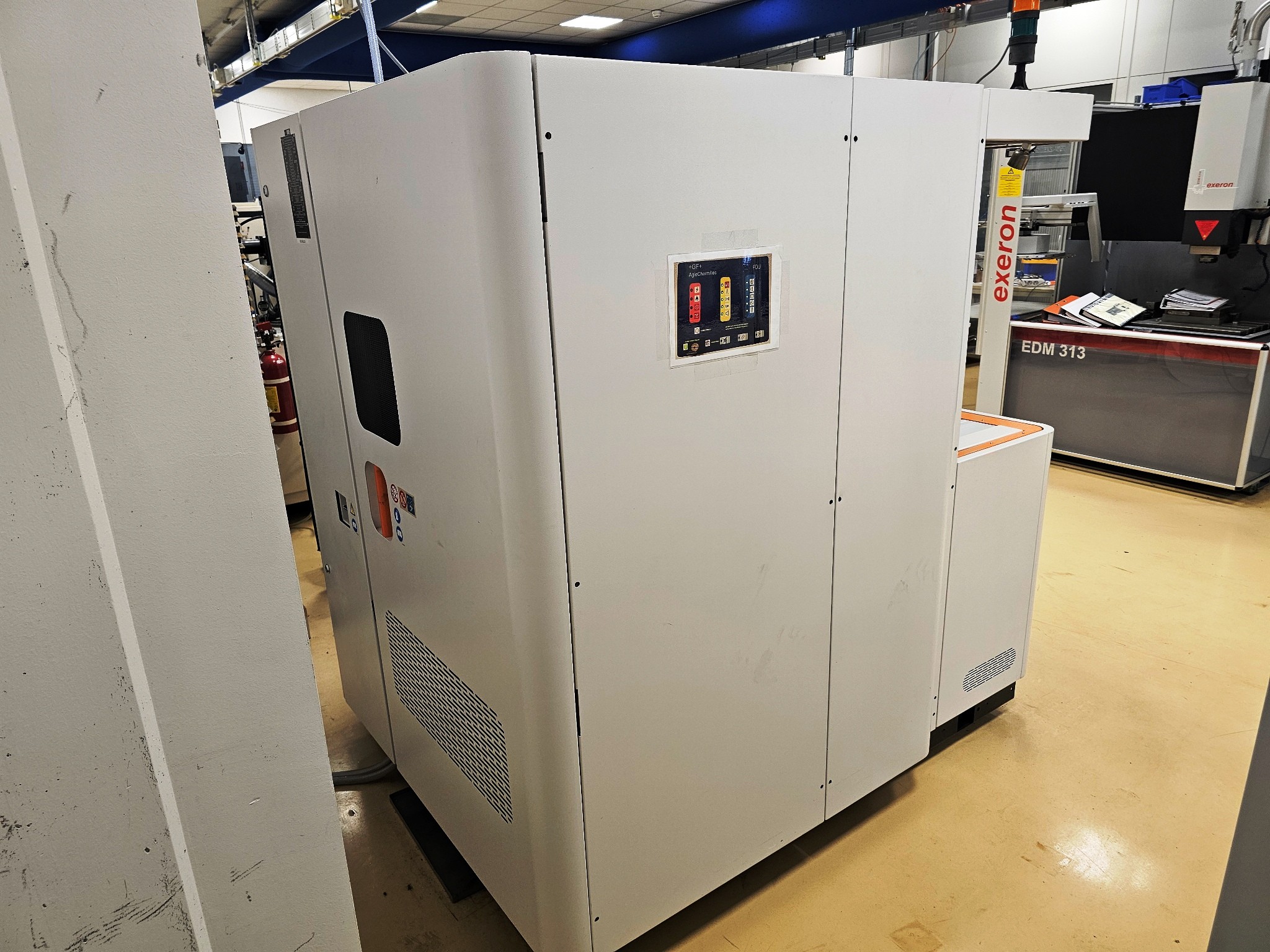 2 ventes aux enchères en ligne de machines-outils, poinçonneuses et périphériques-14