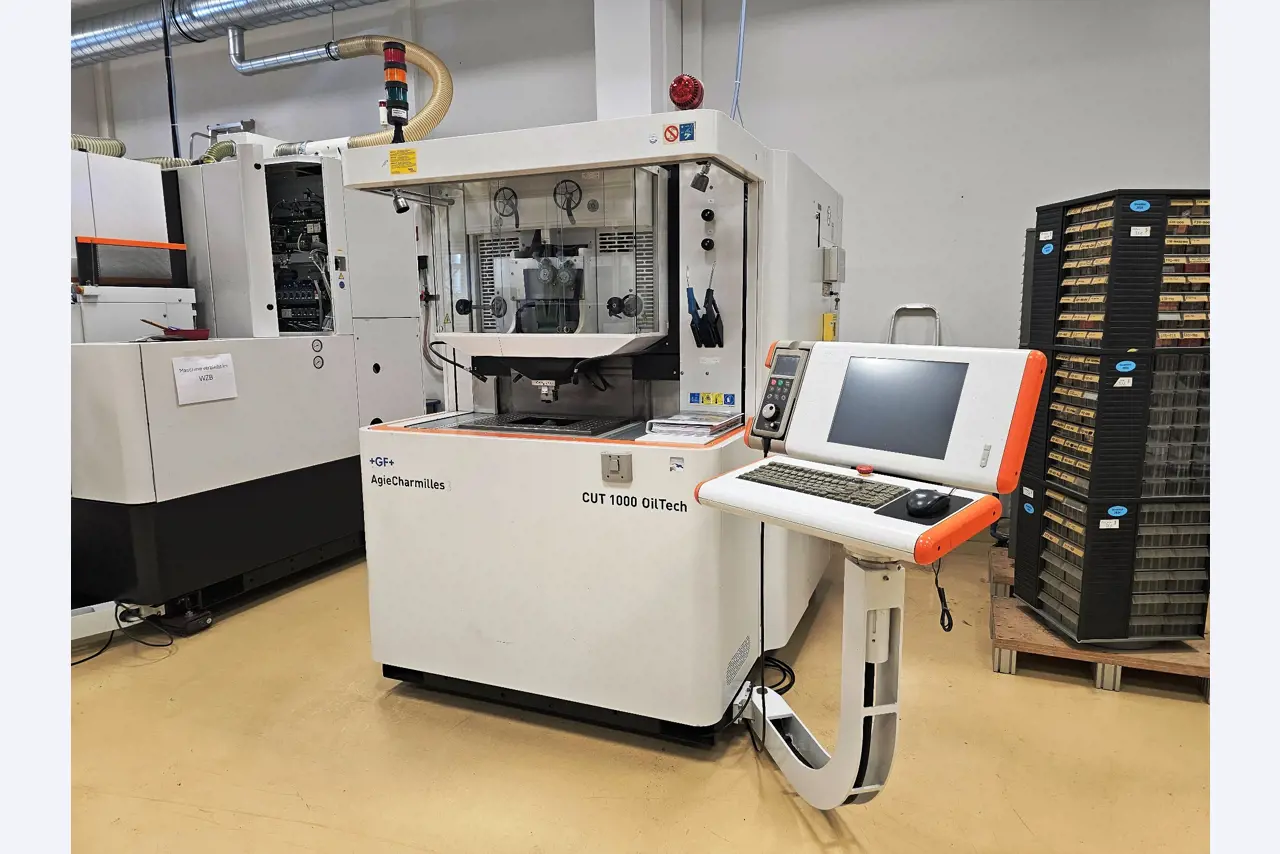 2 Online auctions of tools, punching machines and peripherals-2