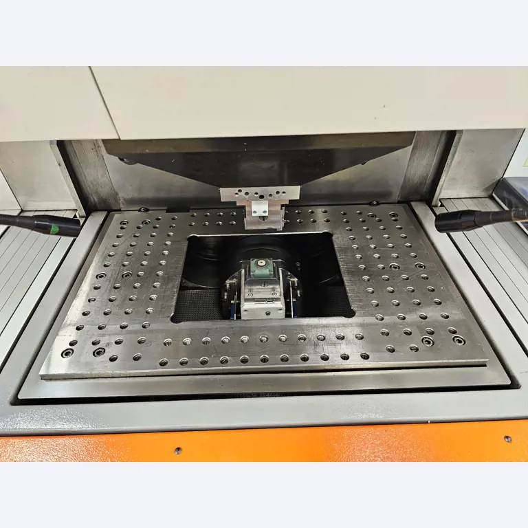 2 Online auctions of tools, punching machines and peripherals-4