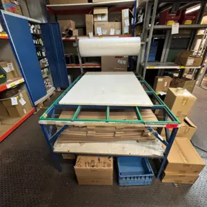 Table de travail/montage