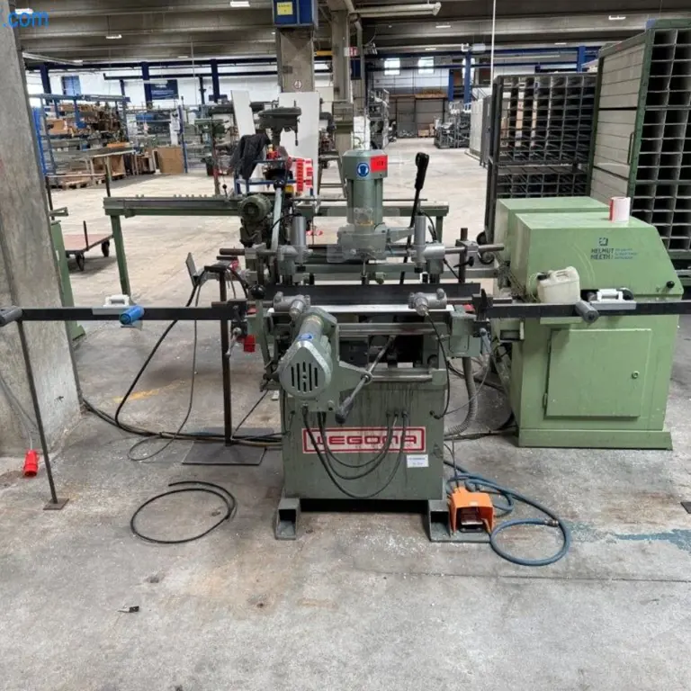 Fresadora de cópias Wegoma KF228