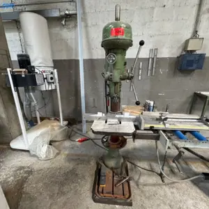 Máquina de perfuração de colunas Flott SB23