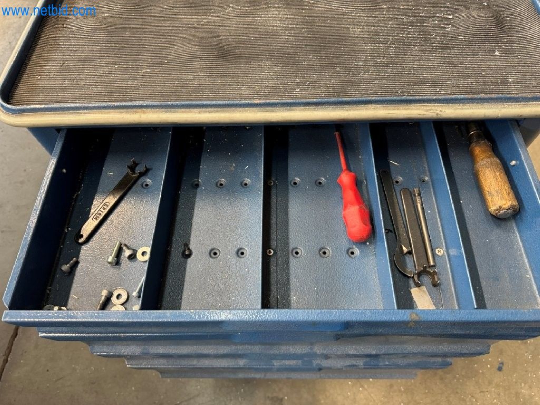 Fensterproduktionslinien-5