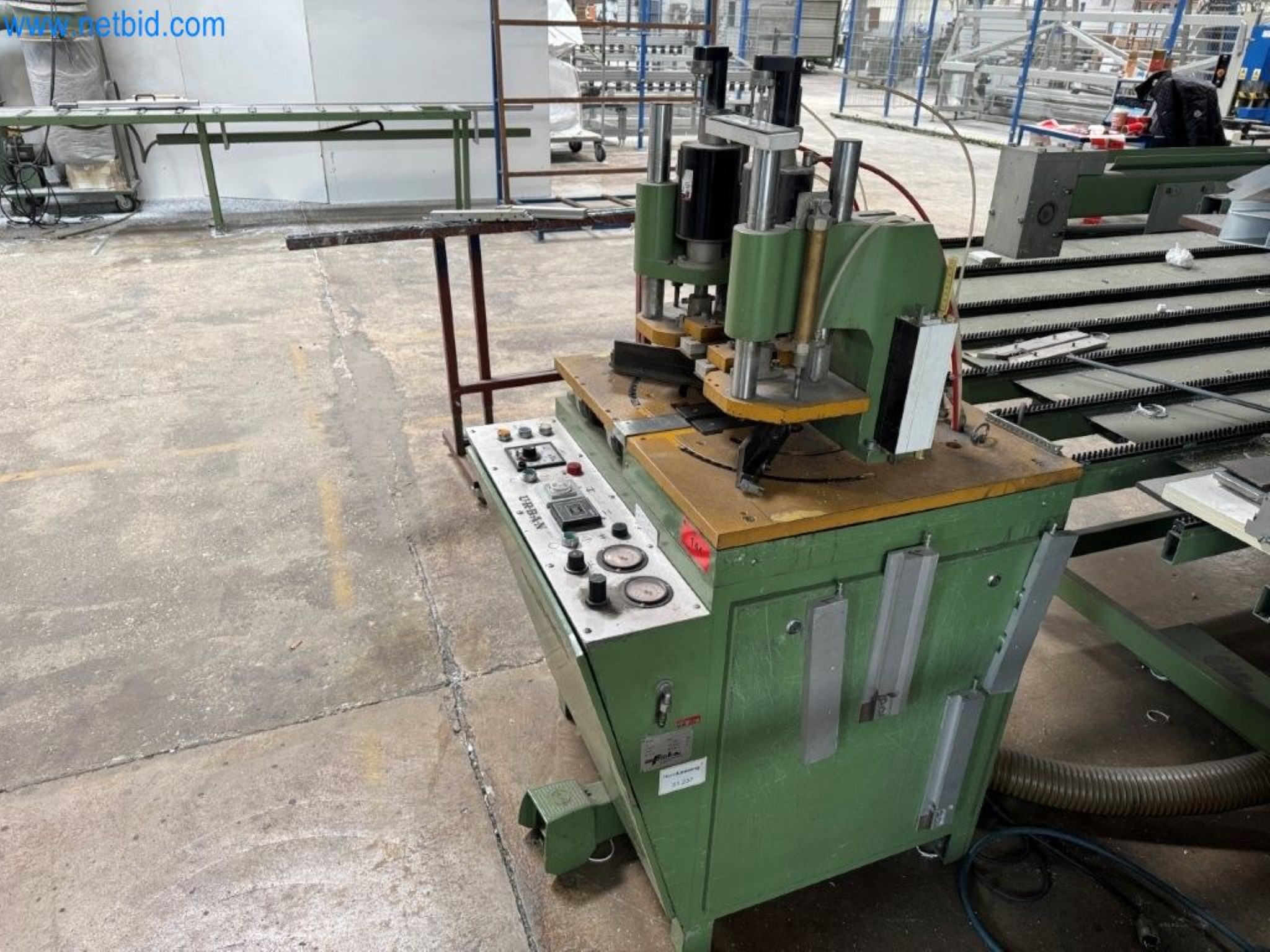 Lignes de production de fenêtres-4