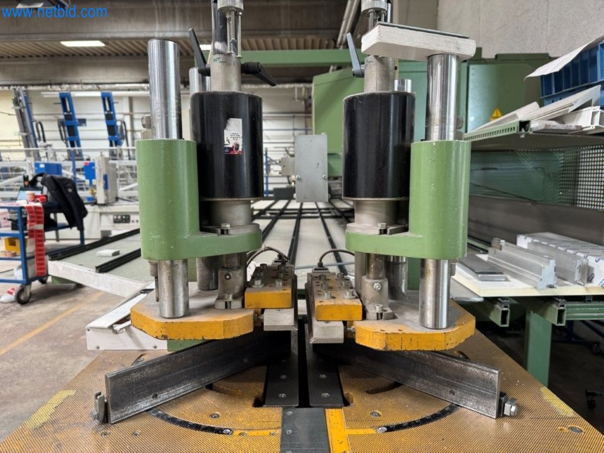 Lignes de production de fenêtres-5