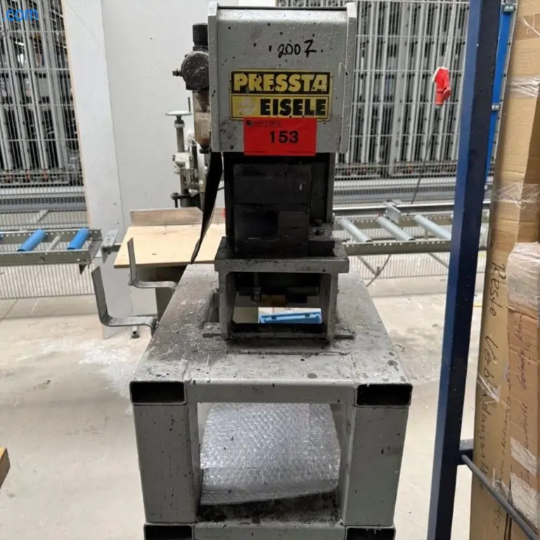 poinçonneuse pneumatique Presta Eisele BST105