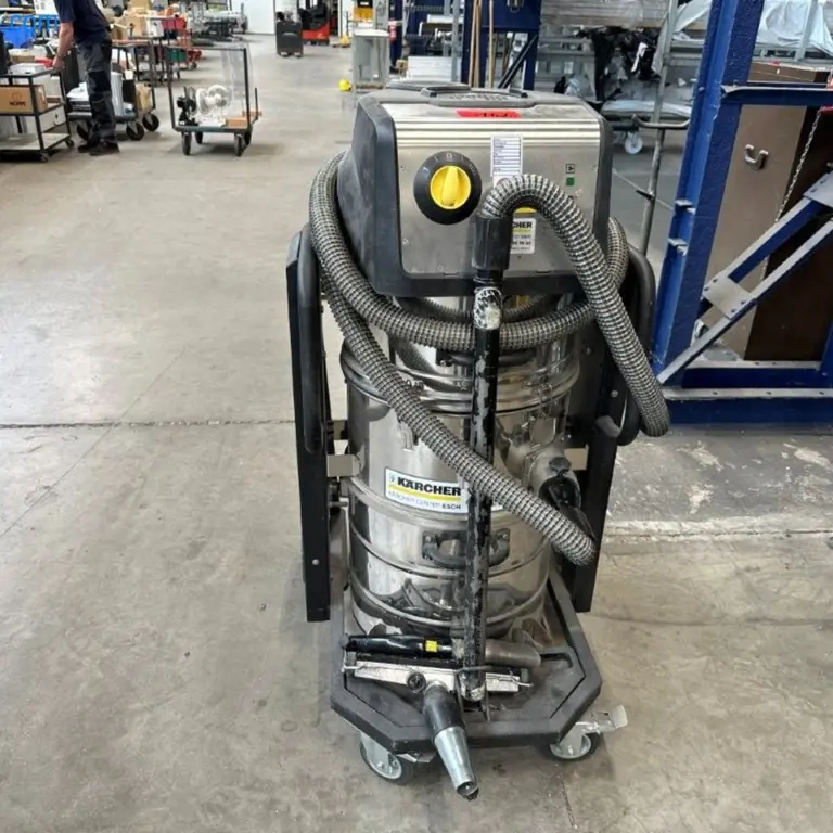 Aspirateur industriel Kärcher IVC60/30