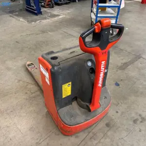 Chariot élévateur électrique (L'adjudication se fait sous réserve) Linde T20