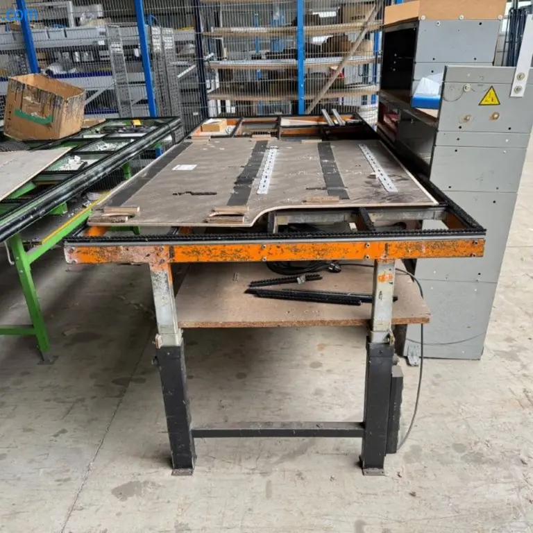 Table de travail/montage