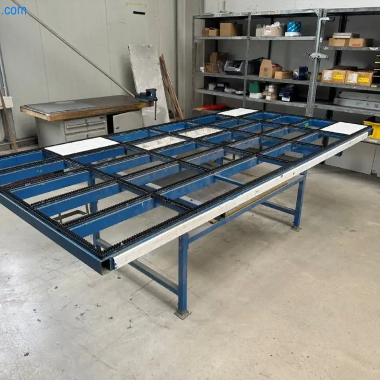 4 Tables de travail/montage Stürtz