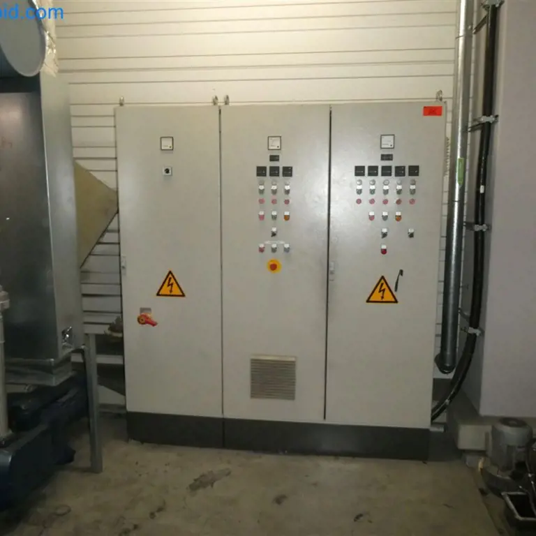 Vacuum/blown air system Becker