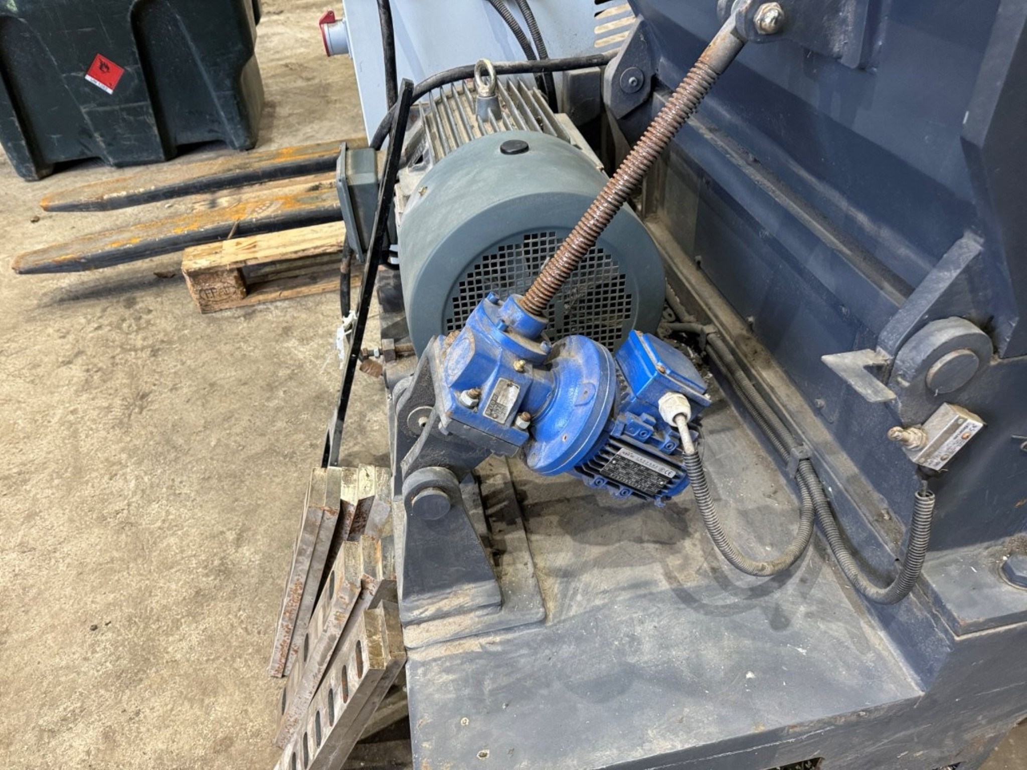 Construction machinery-6