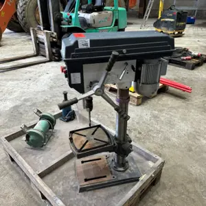 Bench drill Optimum B23Pro